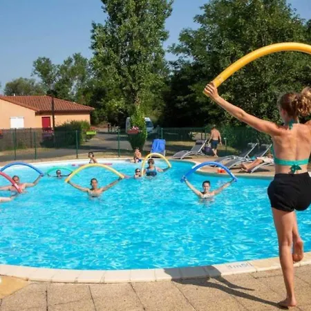 Chalet 3 étoiles - Piscine - Eeiigg Brioude
